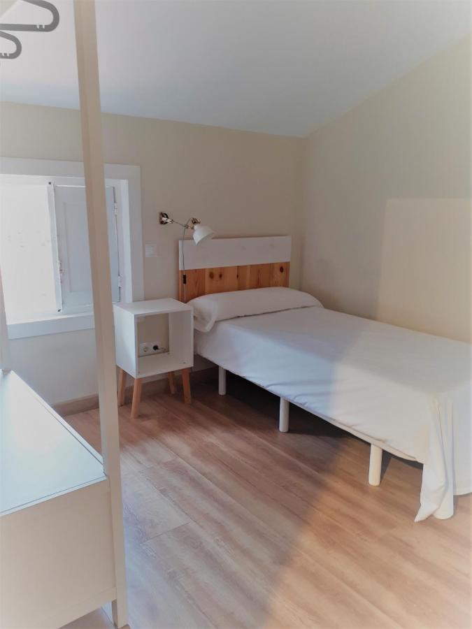 Hostal Lierganes Fluviarium Rooms Extérieur photo