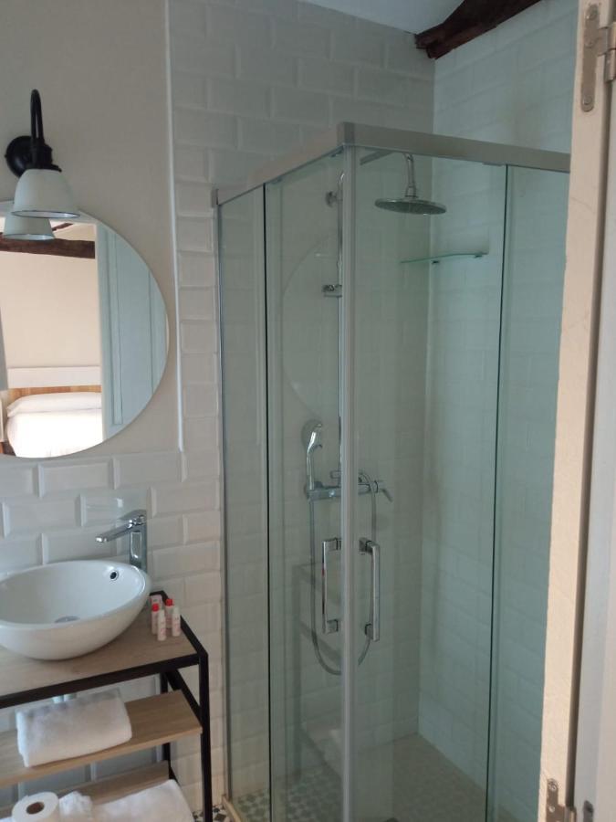 Hostal Lierganes Fluviarium Rooms Extérieur photo