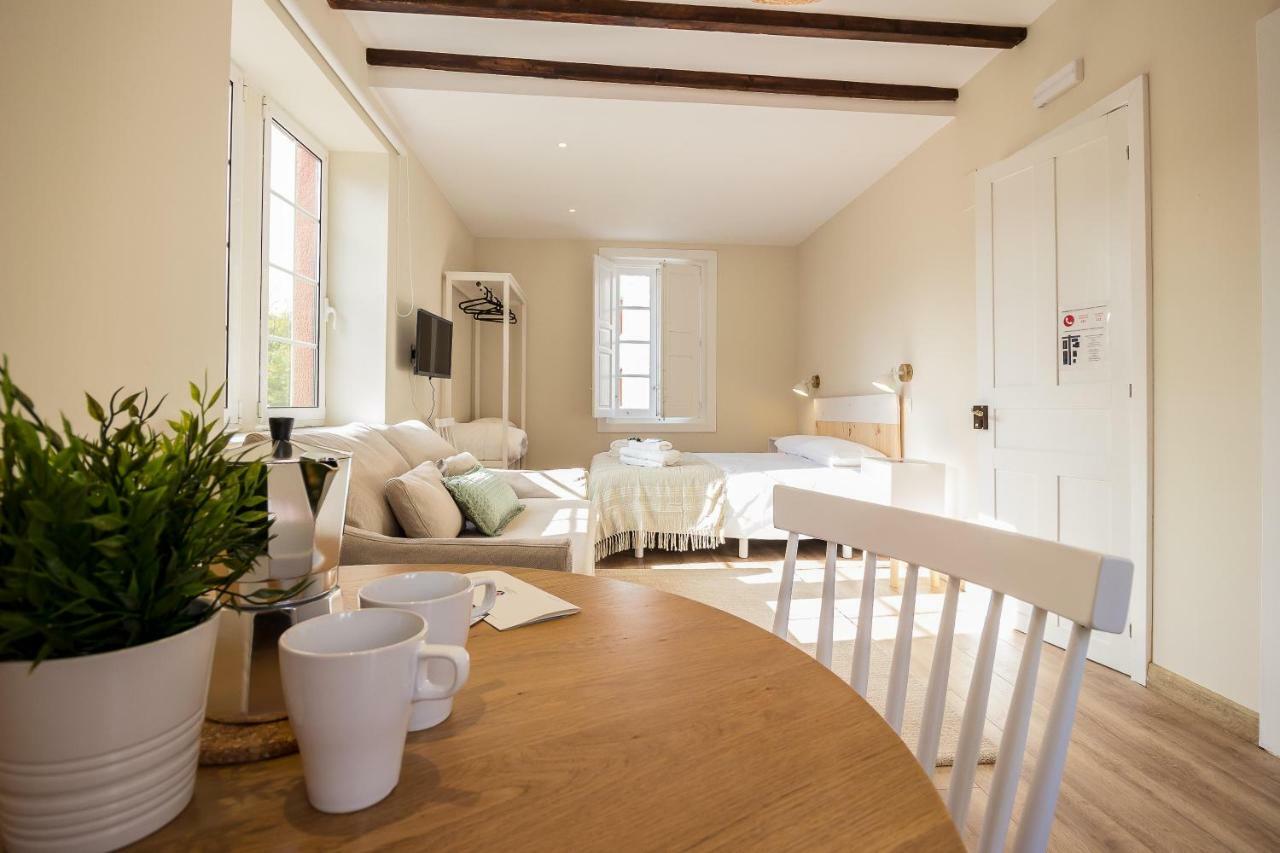 Hostal Lierganes Fluviarium Rooms Extérieur photo