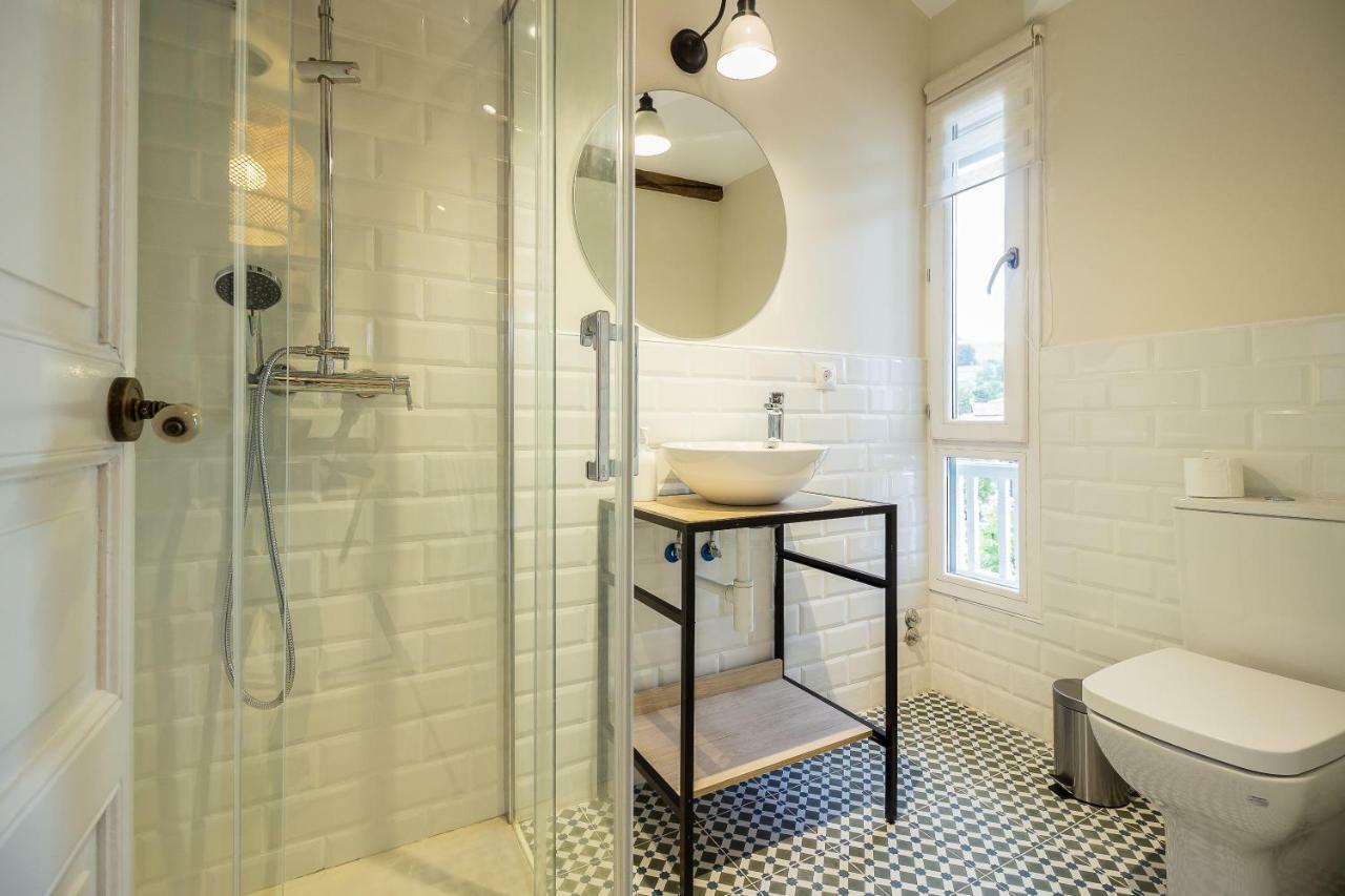 Hostal Lierganes Fluviarium Rooms Extérieur photo