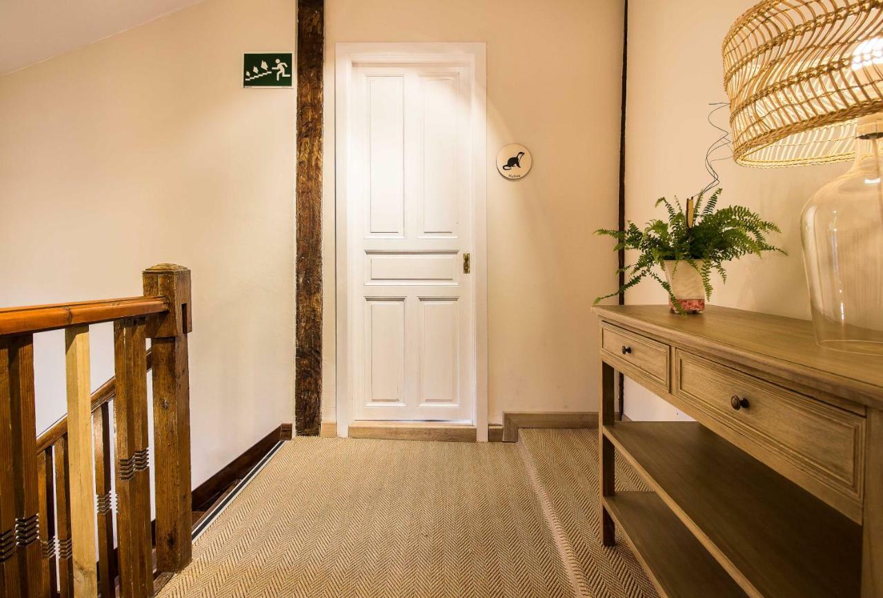 Hostal Lierganes Fluviarium Rooms Extérieur photo