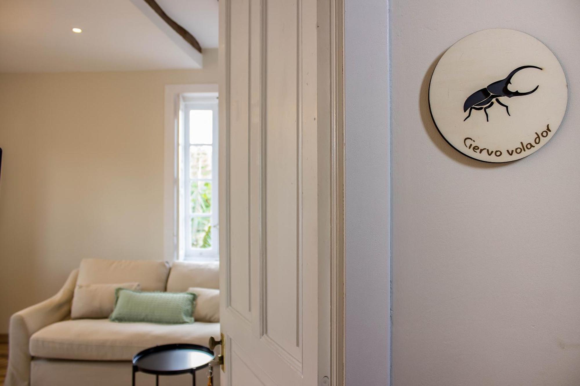 Hostal Lierganes Fluviarium Rooms Extérieur photo