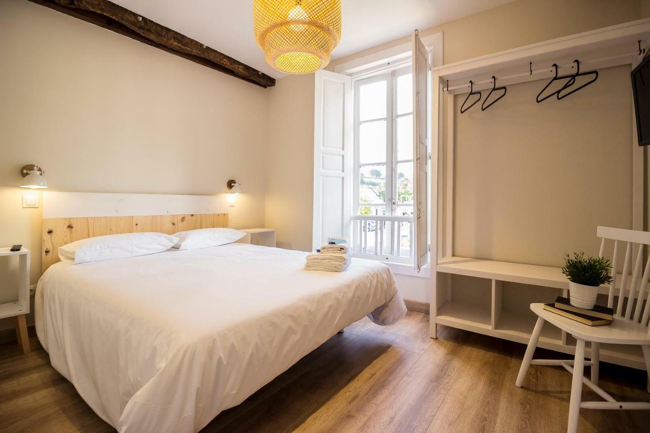 Hostal Lierganes Fluviarium Rooms Extérieur photo